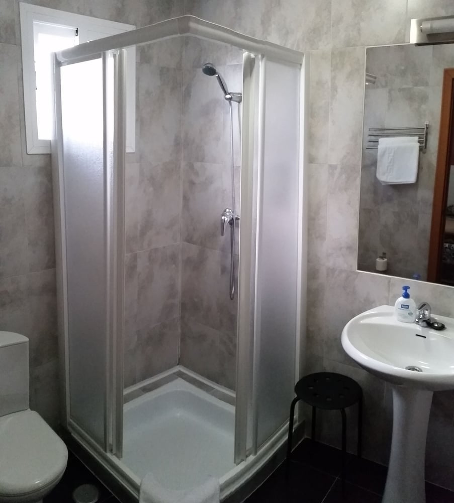 Hostal San Vicente Ii 18/28