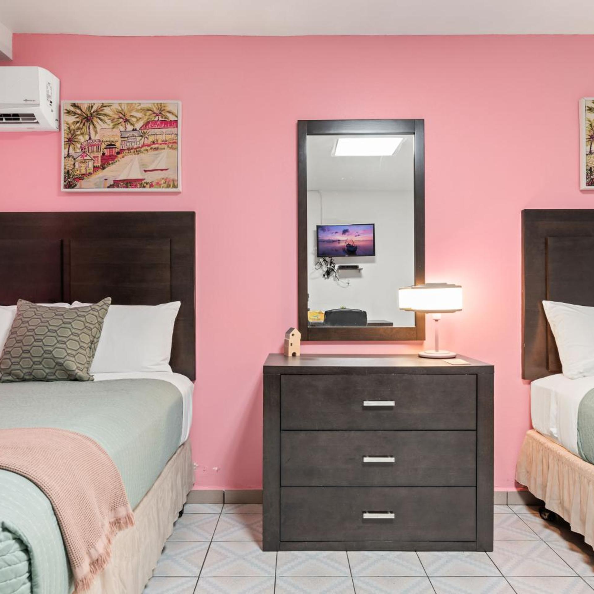 BORINQUEN BEACH INN 10/39