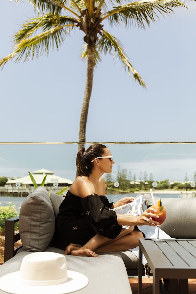 Novotel Sunshine Coast Resort 20/50