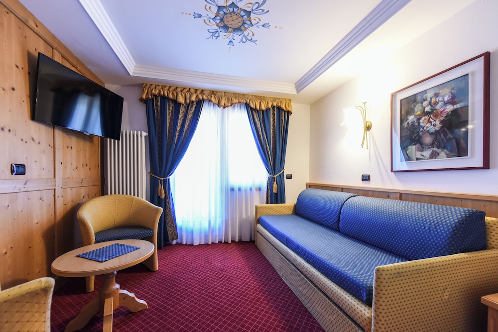 Hotel Antares 50/70