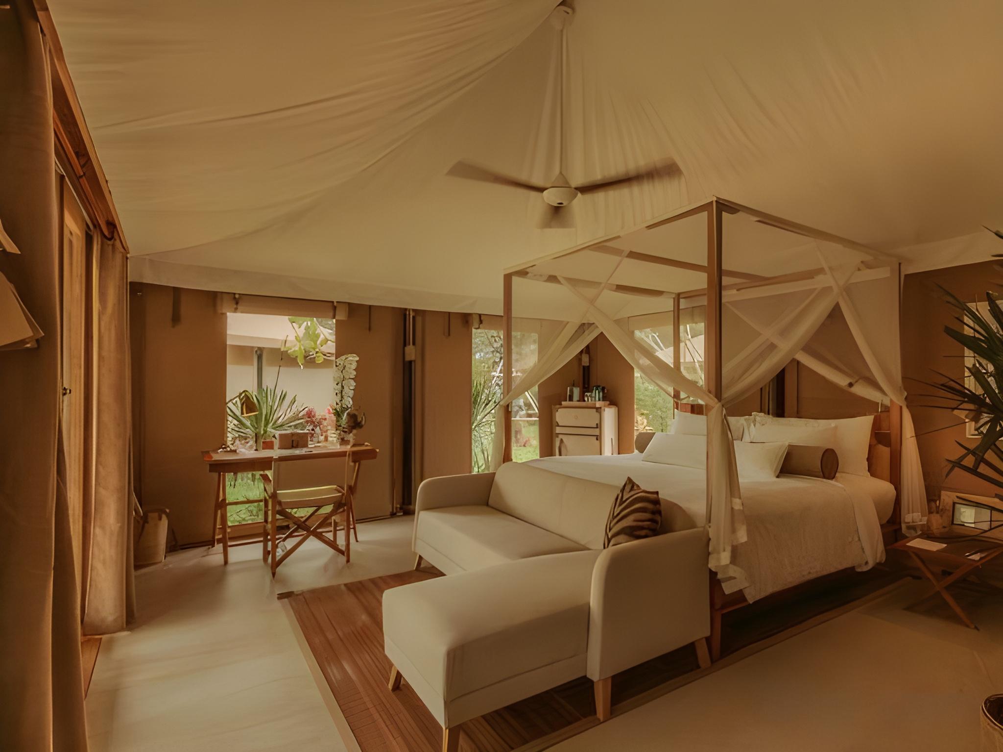 Lagoon, Pool, Tent, King Bed