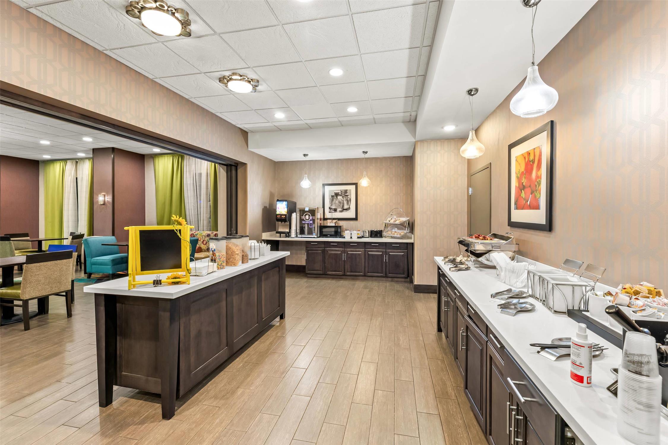 Quality Inn - Pratt 5/28