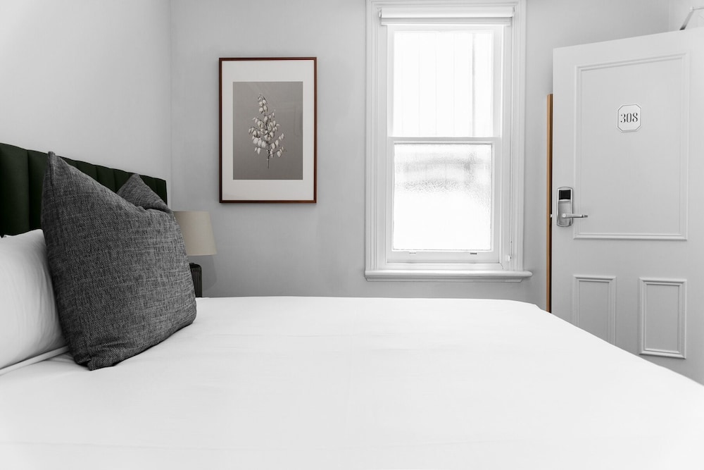 Hotel Challis Potts Point 13/50