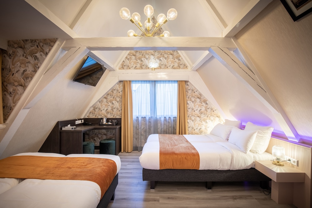 Hotel Monopole 14/35