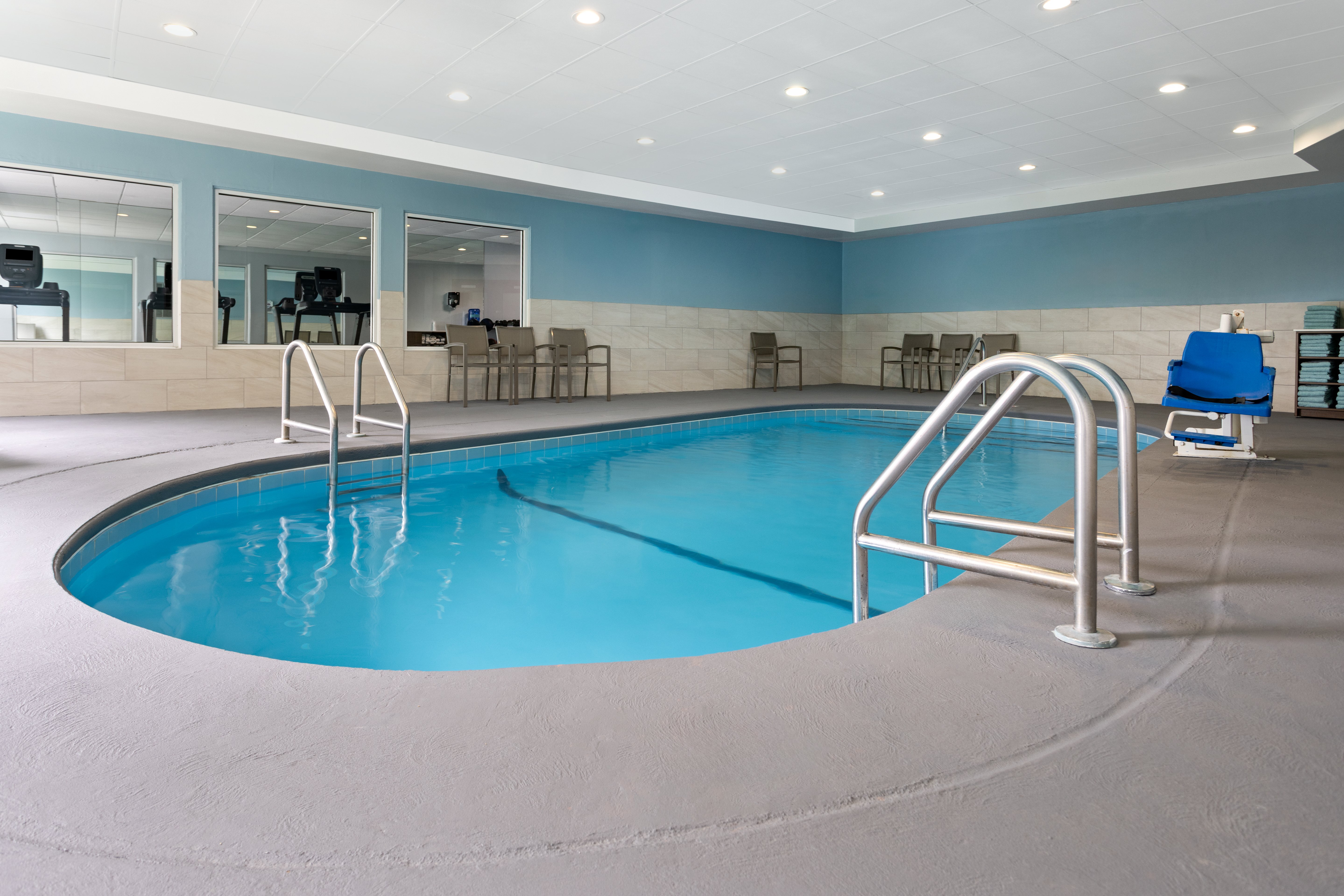 Holiday Inn Express Hotel Suites Meriden 31/50