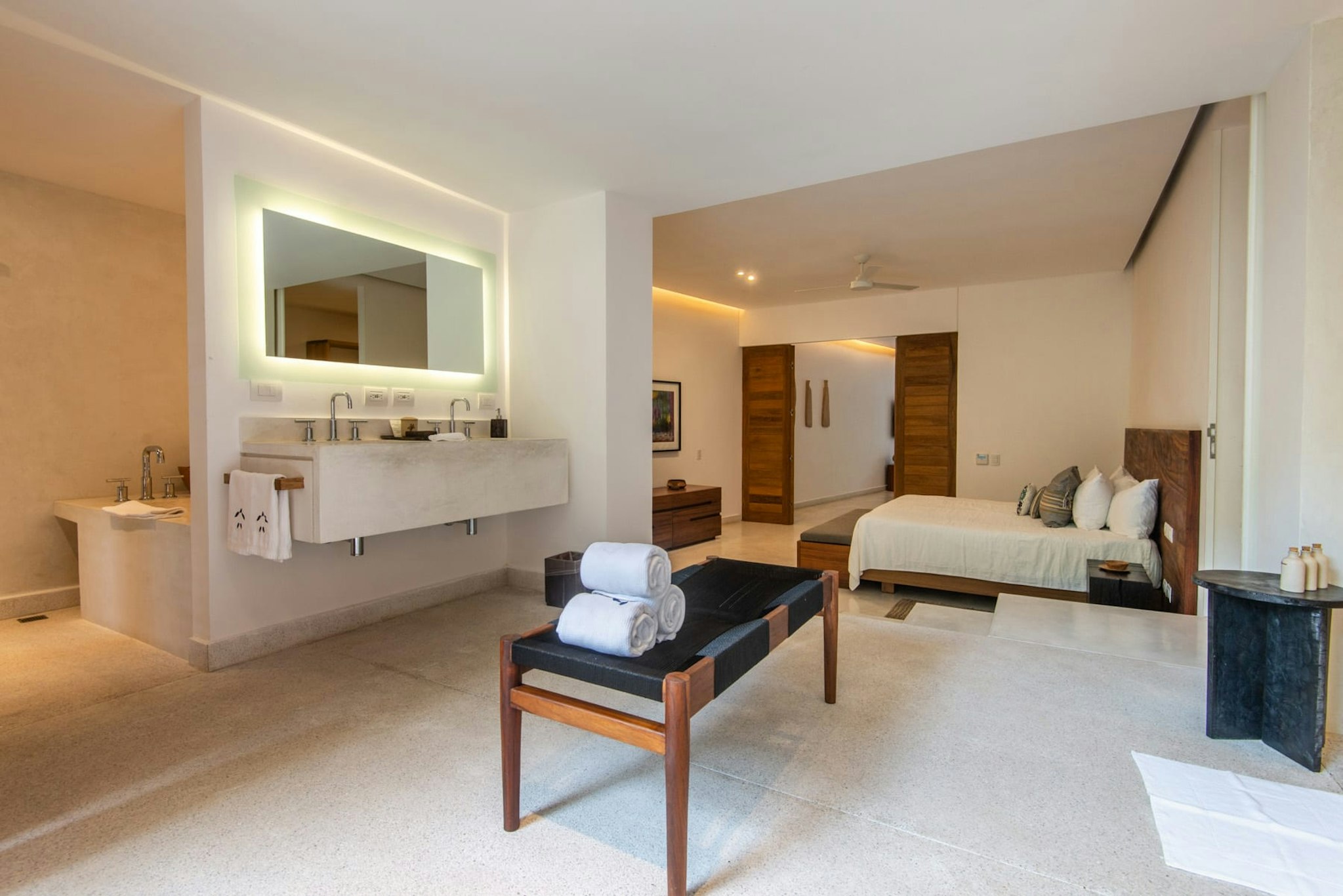 El Careyes Club and Residences 21/35