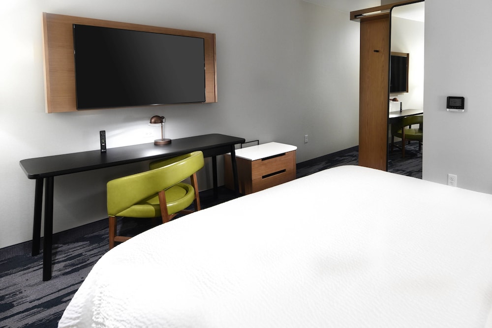 Fairfield Inn And Suites Ontario Rancho Cucamonga 13/49