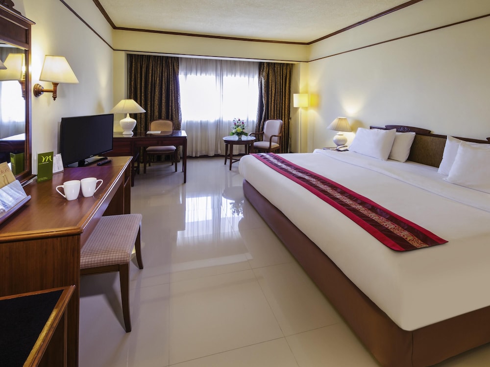 Mercure Chiang Mai Hotel 16/61