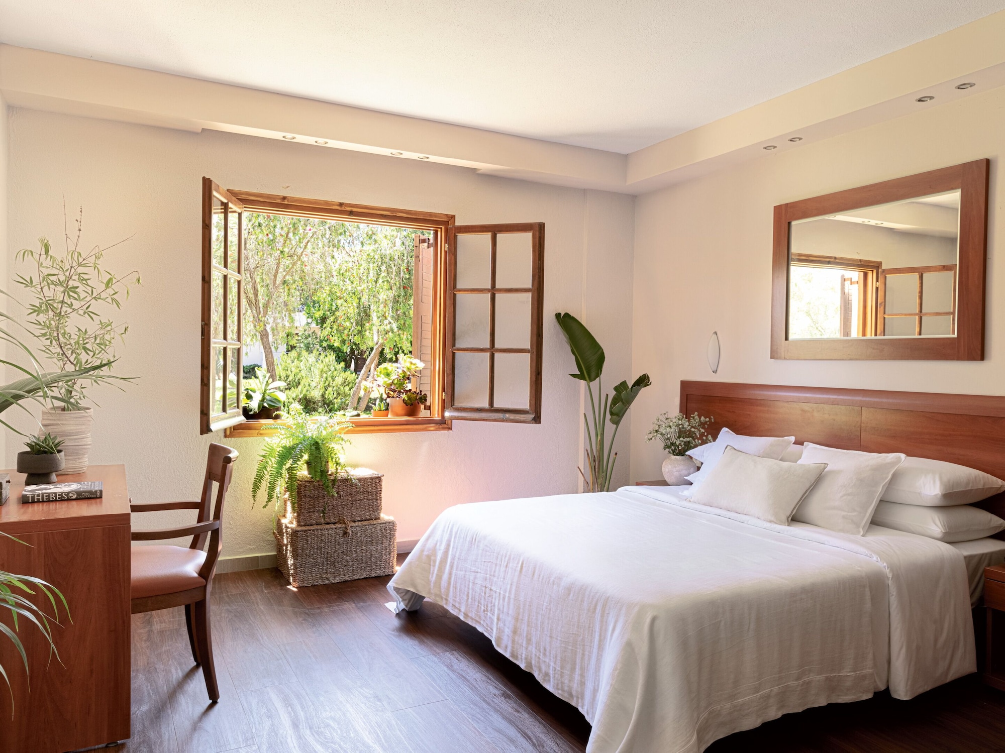 Family Suite, Residence, Double Bed, Shared Pool, 2 Sofa, Balcony, Grecotel LUXME Costa Botanica 3/4