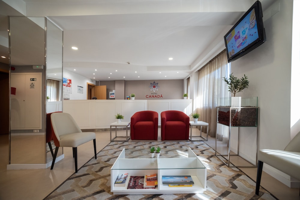 Residencial Canada 21/25