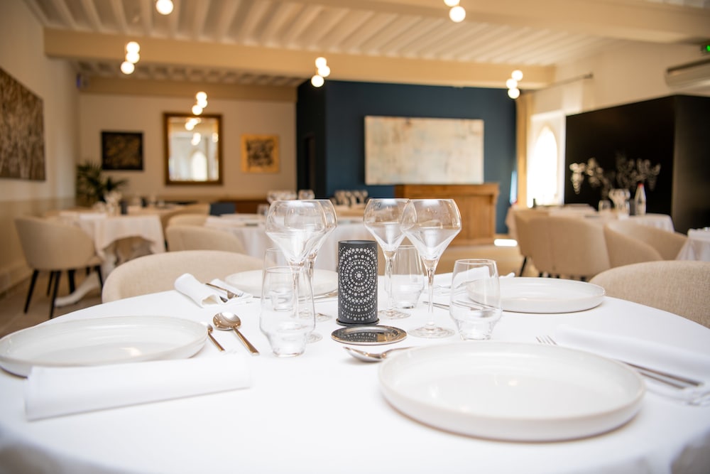 Host Du Chateau Des Fines Roches 22/40