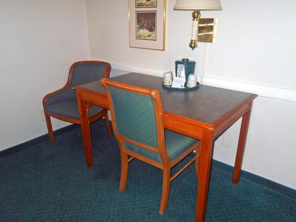 Motel 6 Jacksonville Fl Airport Area South 42/60