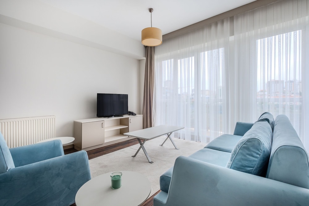 PRIME SUITES ATATURK AIRPORT HOTEL 38/54