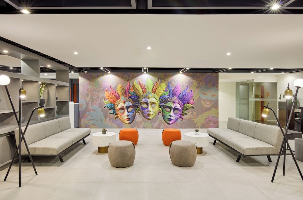 Go Hotels Bacolod 36/58