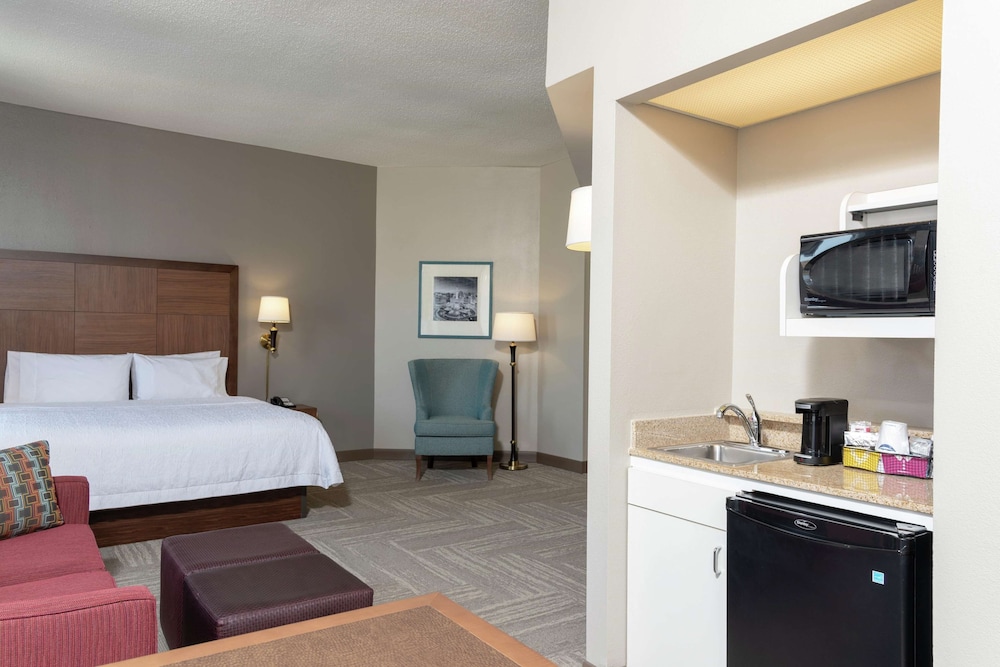Hampton Inn Indianapolis Downtown Across From Circle Centre 27/75