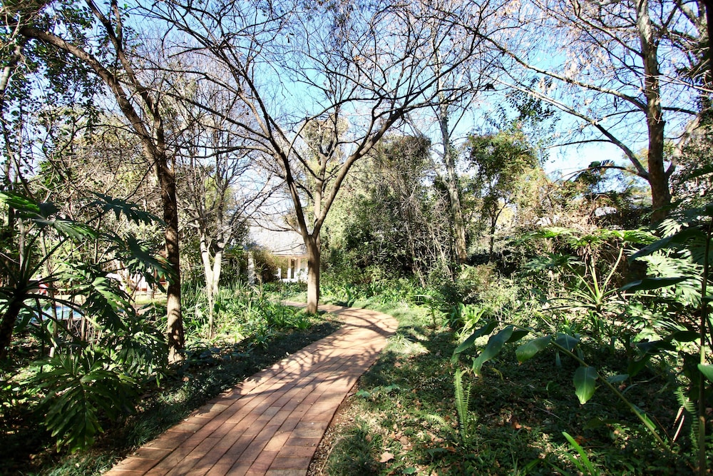 Melrose Place Guest Lodge and Conferencing 39/50