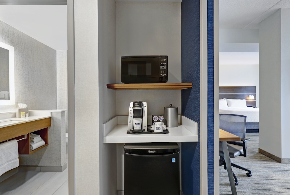 Holiday Inn Express And Suites Collingwood 52/73