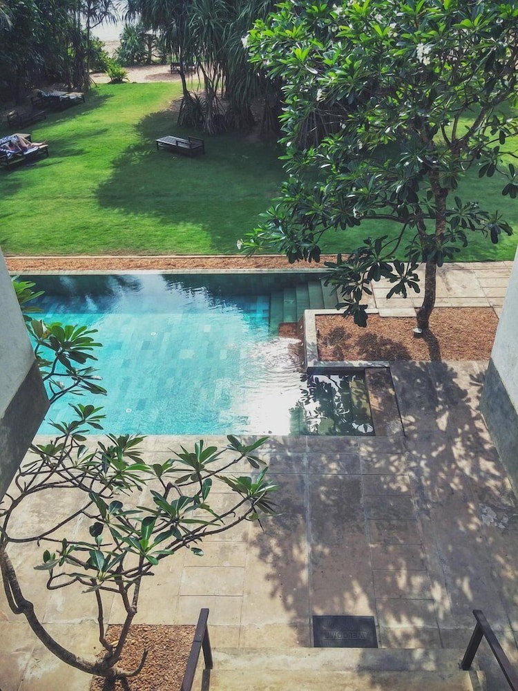 Temple Tree Resort and Spa 36/50