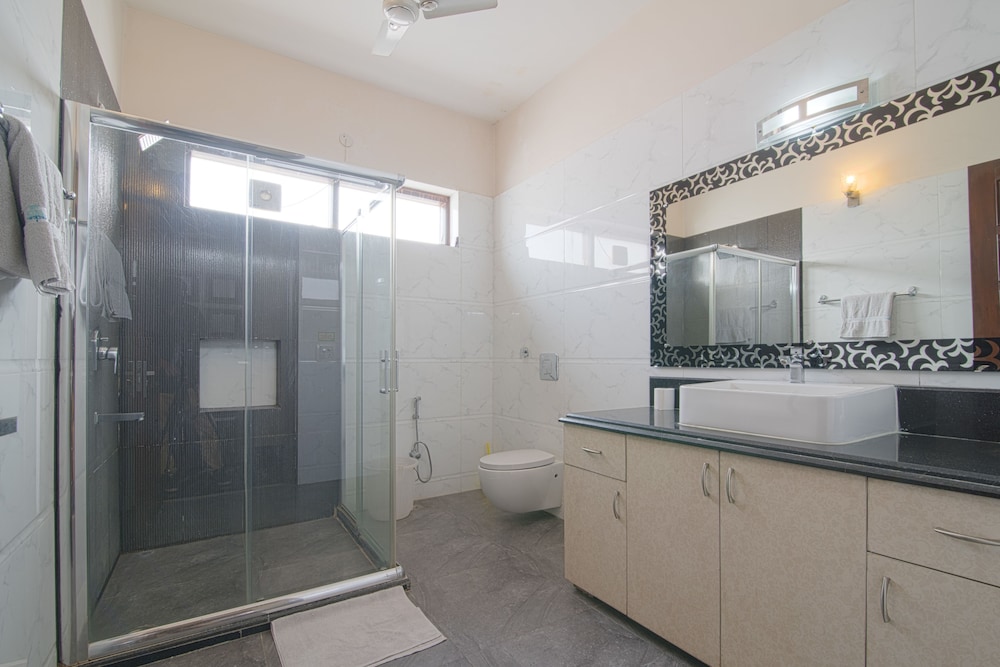 Perch Arbor Suites 9/52