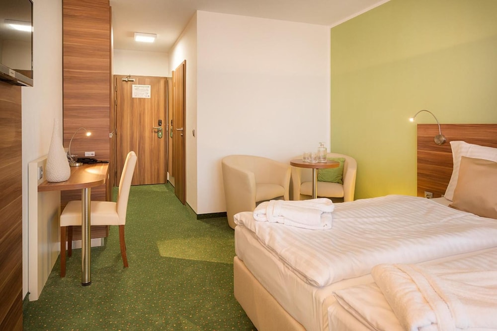 Kurhotel Pyramide Sibyllenbad 15/40