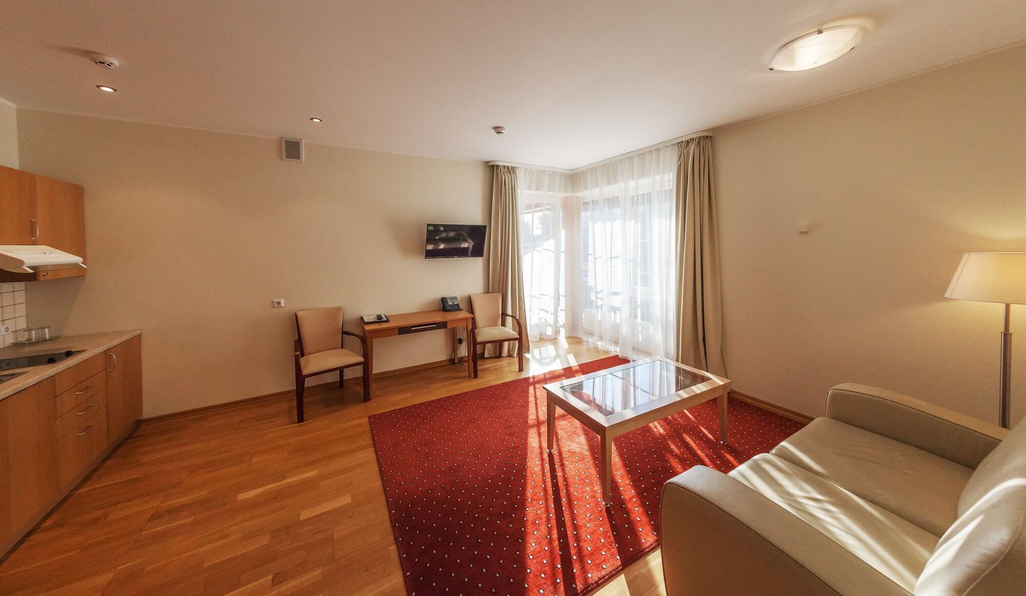Royal Spa Residence 30/50
