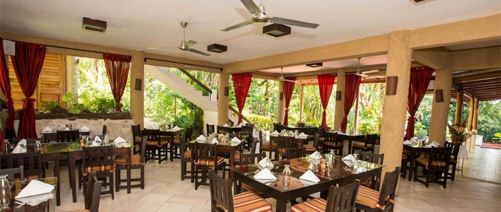 The Falls Resort at Manuel Antonio 54/70