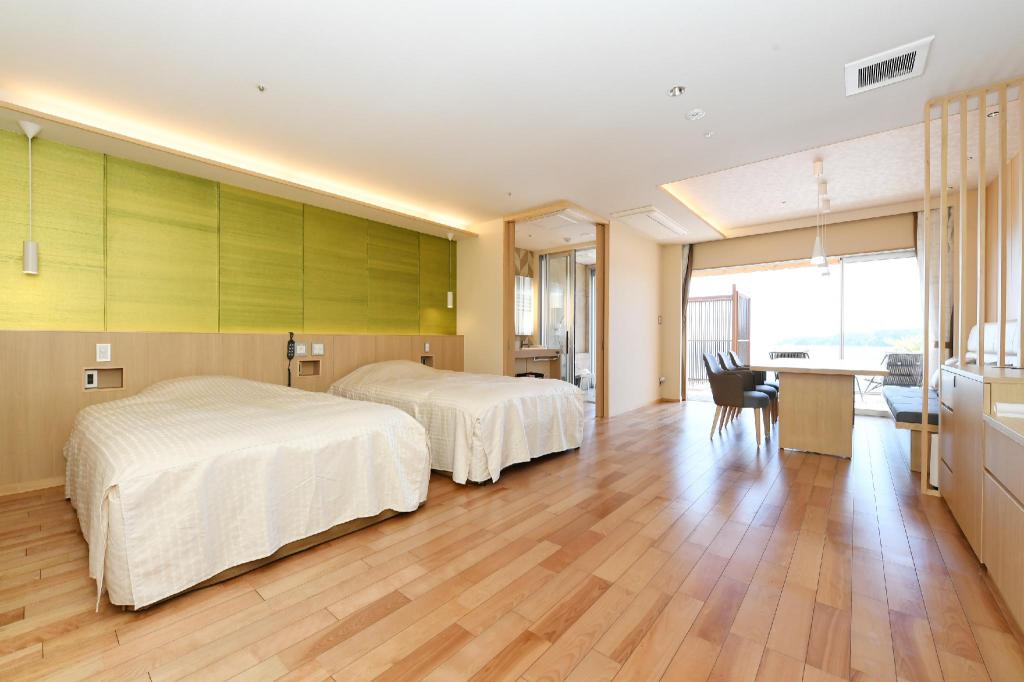 Room, 2 Double Beds, Outdoor Bath