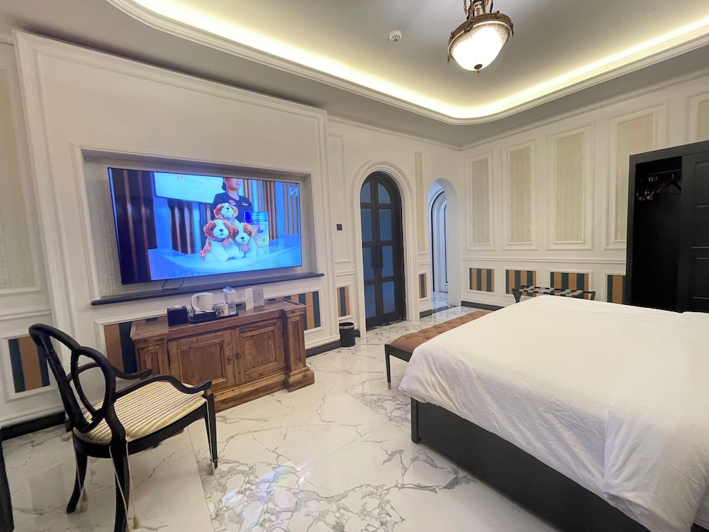 Express Suite King