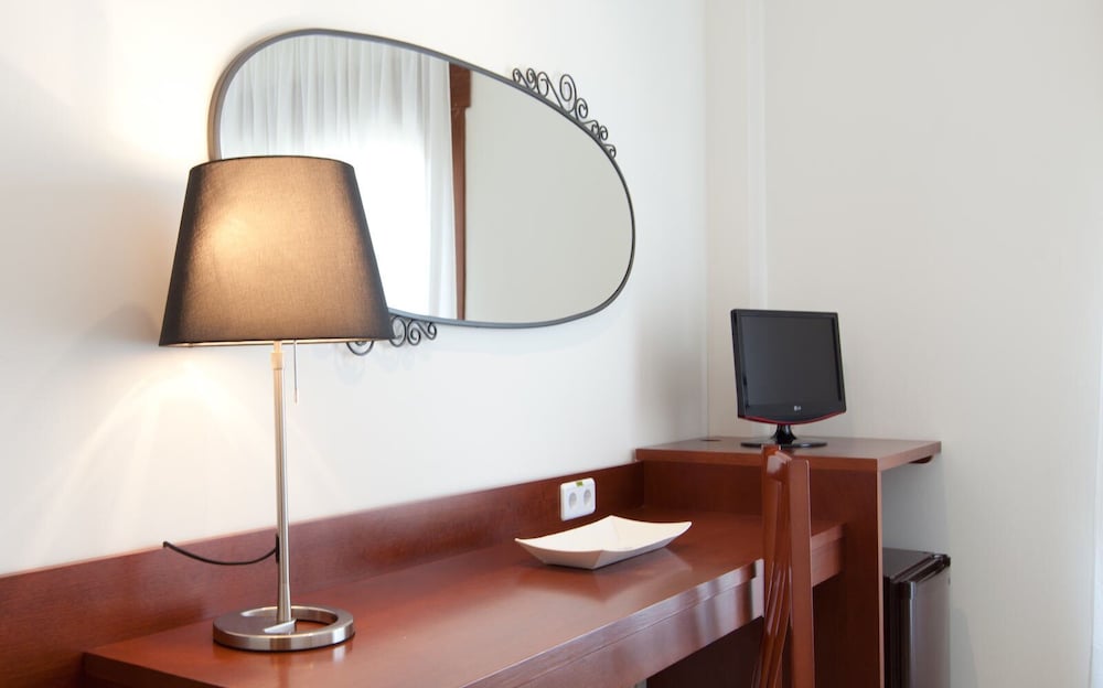 HOTEL CON ENCANTO PALAU VERD 3***SUP 30/39