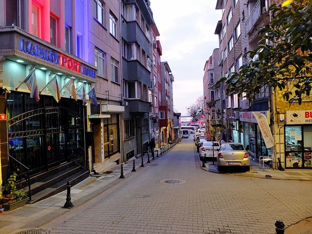 Kadikoy Port Hotel 46/55
