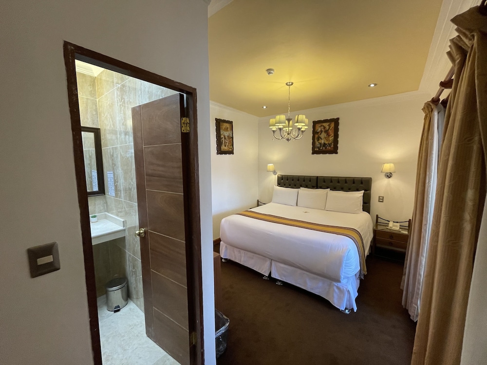 Hotel Rojas 29/68