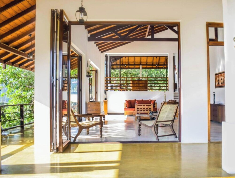Aqua Dunhinda Villa & Nature Retreat 10/50