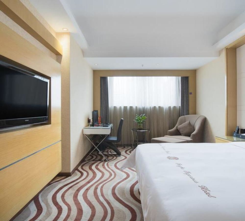 Pengker Deluxe Collection Hotel 13/30