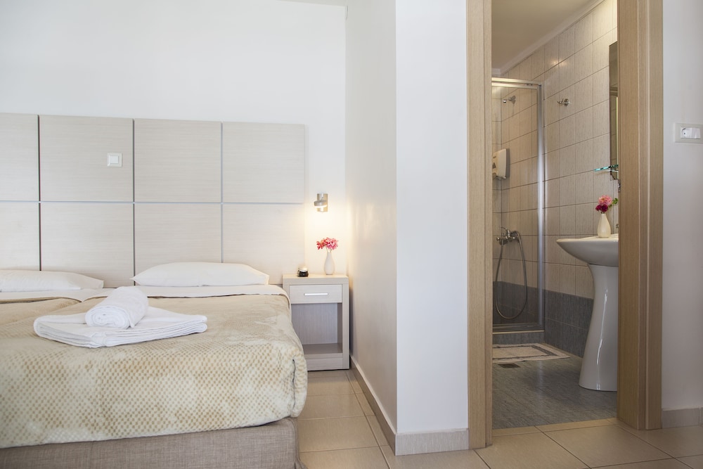 MAVRIDIS HOTEL 35/35