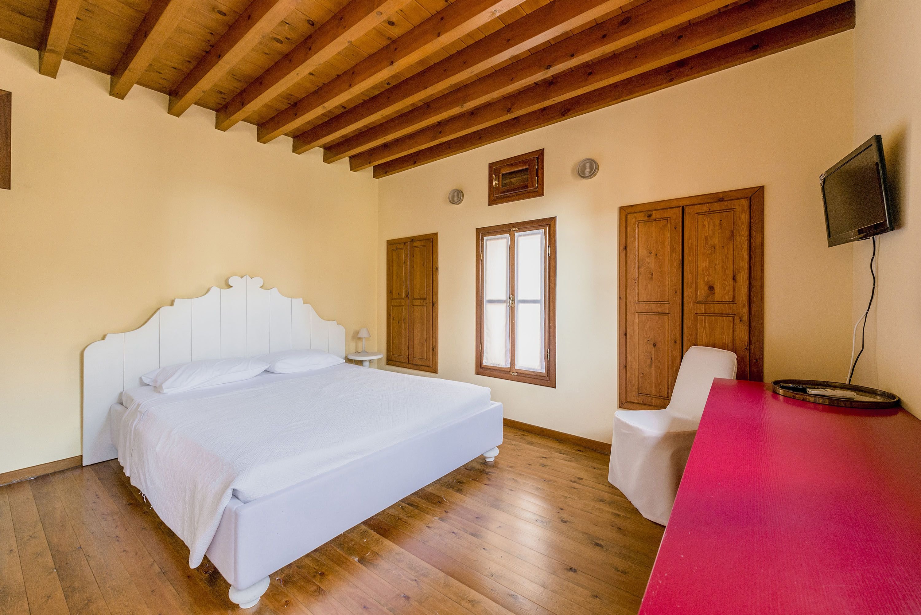 Avalon, Deluxe, Residence, Double Bed