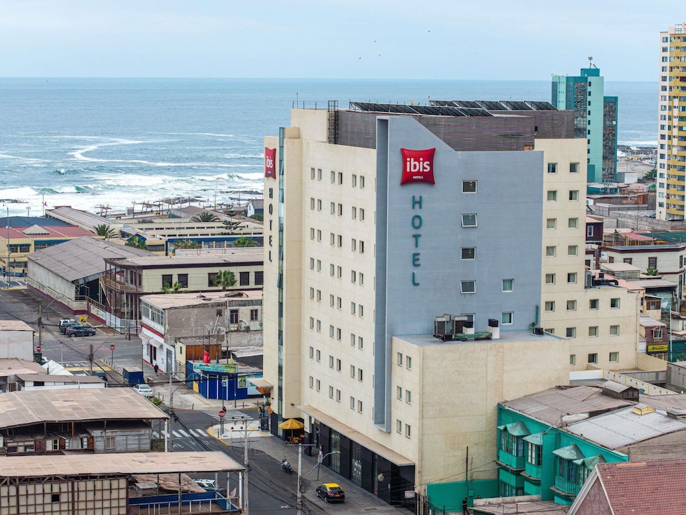 Ibis Iquique 3/45