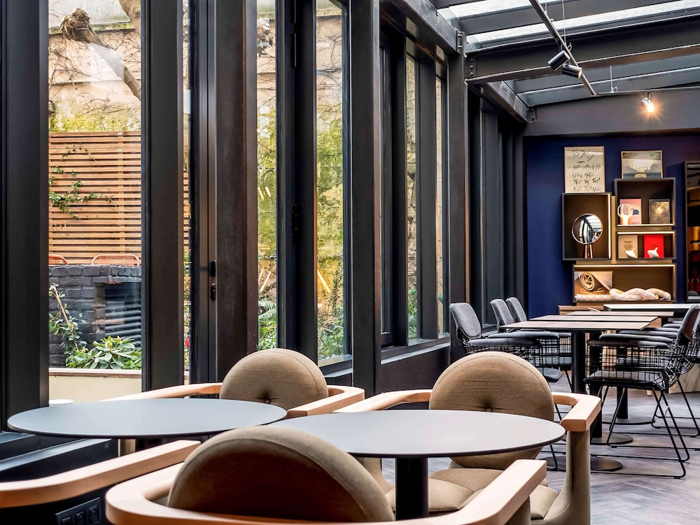 Tribe Paris Batignolles 40/67