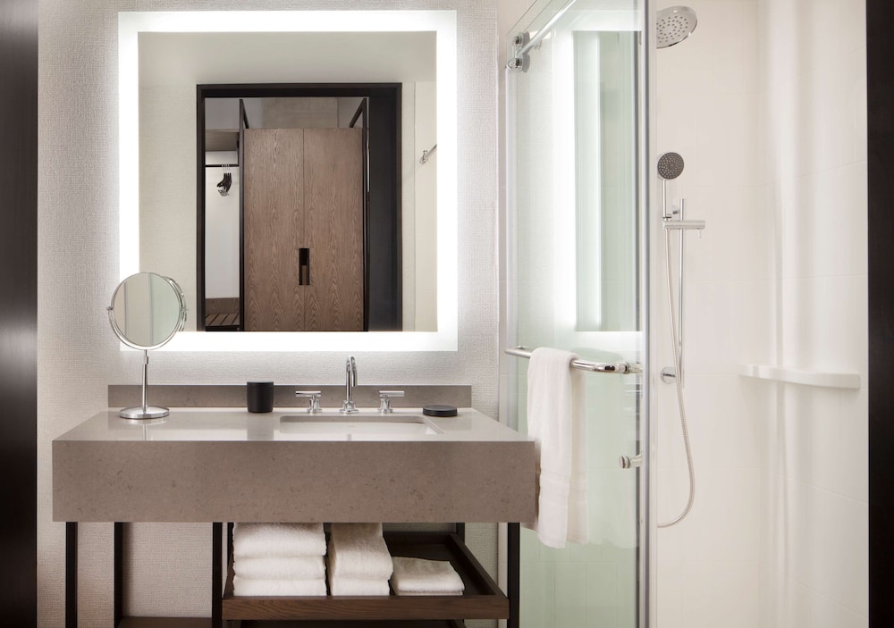 Hyatt Regency Salt Lake City 42/44