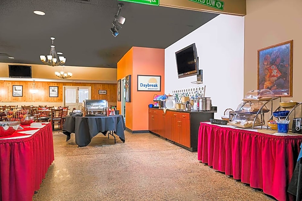 Blue Way Inn La Crosse Extended Stay 20/29