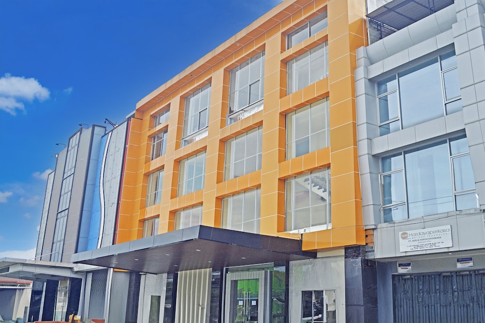 Collection O Balikpapan Near Balikpapan Super Block Formerly City Inn Hotel in BALIKPAPAN