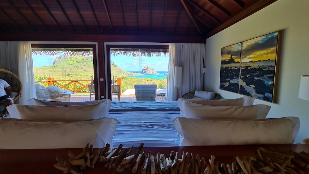 Nannai Noronha 29/50