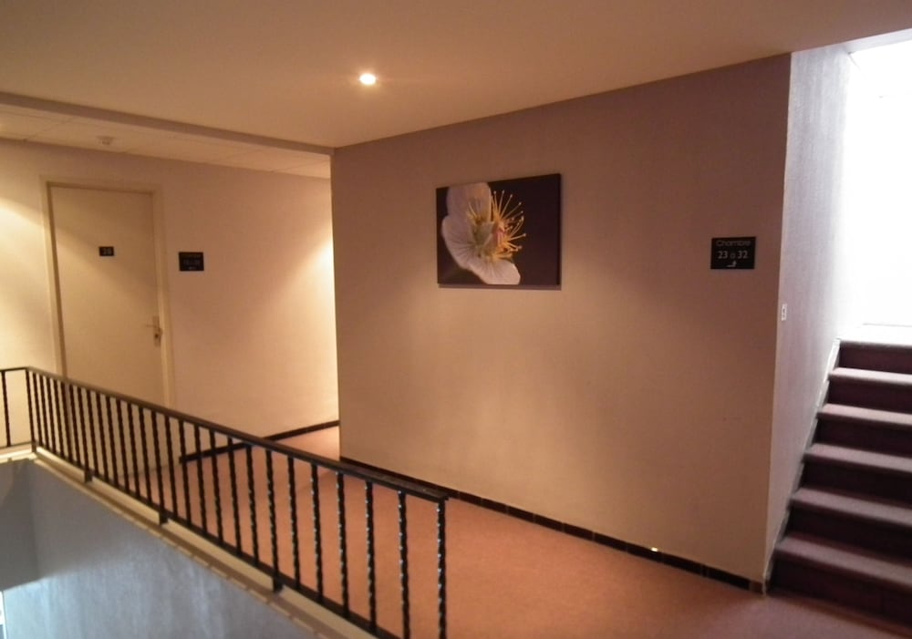 Hôtel De Porticcio 40/65