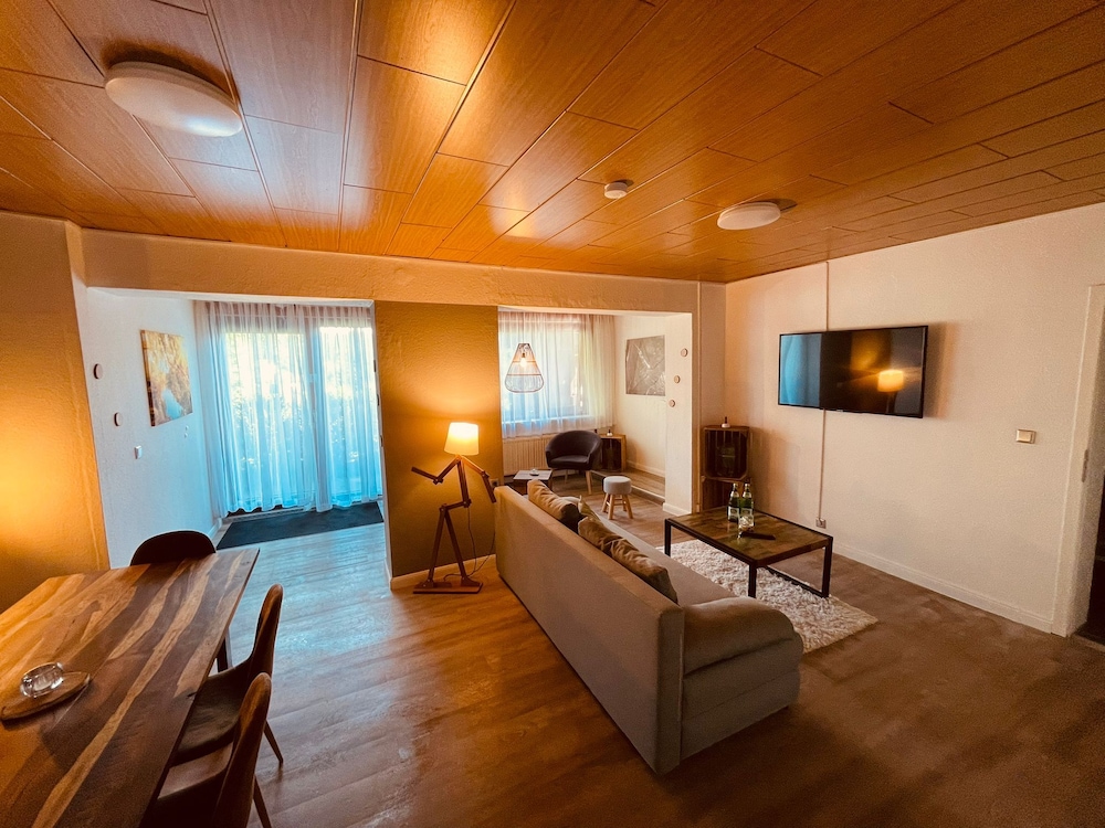 LIEBLINGSPLATZ, MEIN BERGHOTEL 20/50