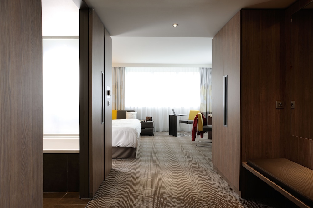 Novotel Lyon Confluence 34/80