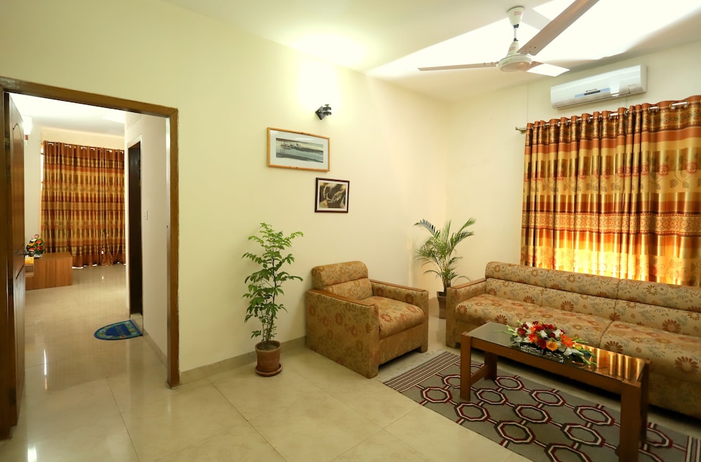 Dhaka Golden Inn 44/48