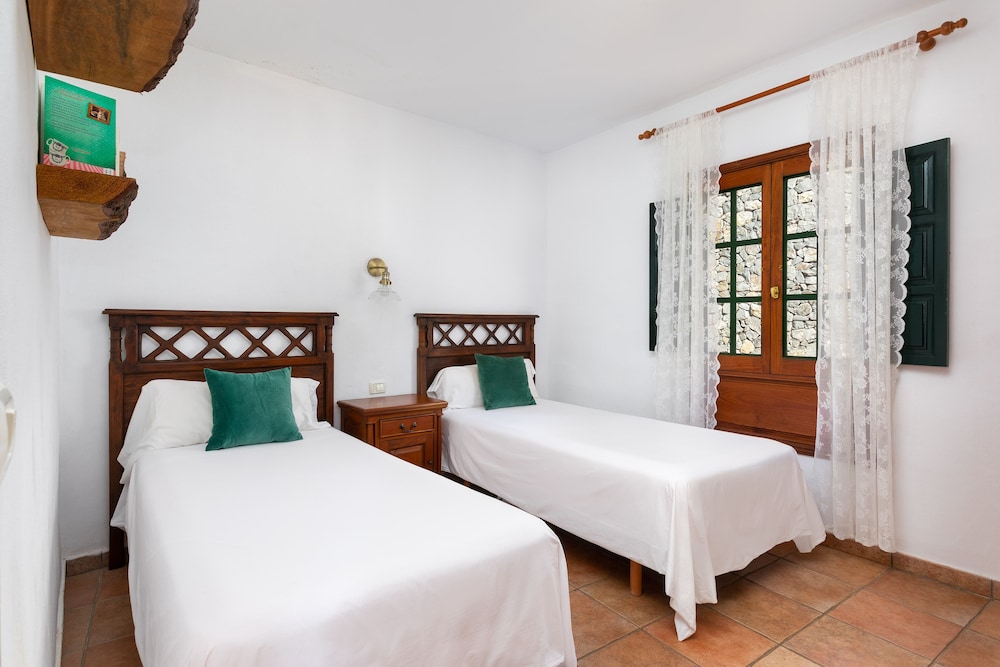 LAS CASAS DEL CHORRO 9/62