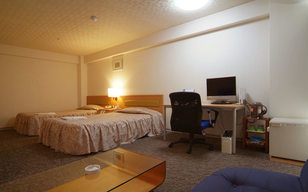 Hotel Crown Hills Himeji 16/40