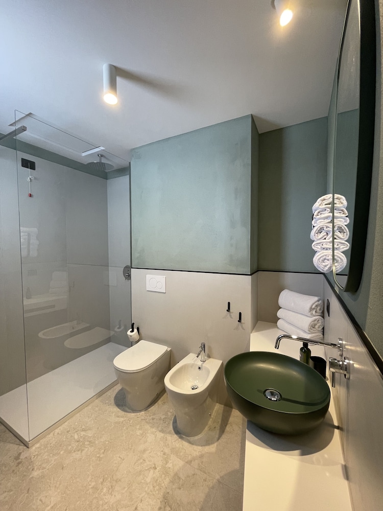 Sud Beach Hotel 52/53