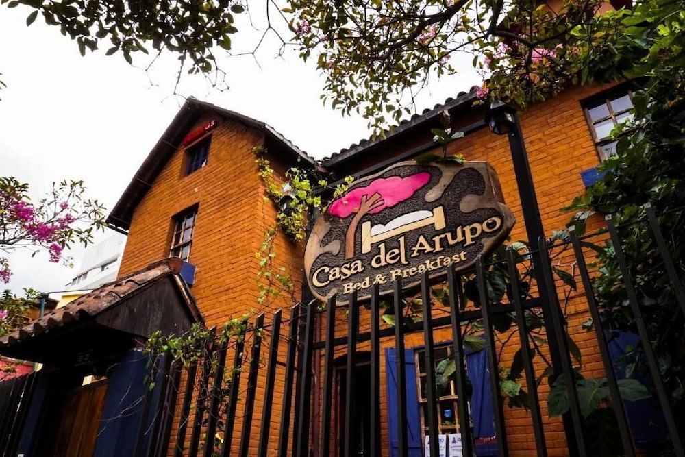 La Casa Del Arupo 2/66