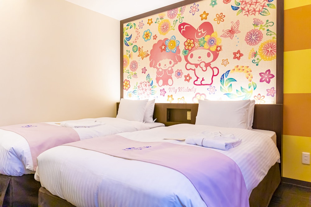 Hotel Okinawa with Sanrio Characters 12/50